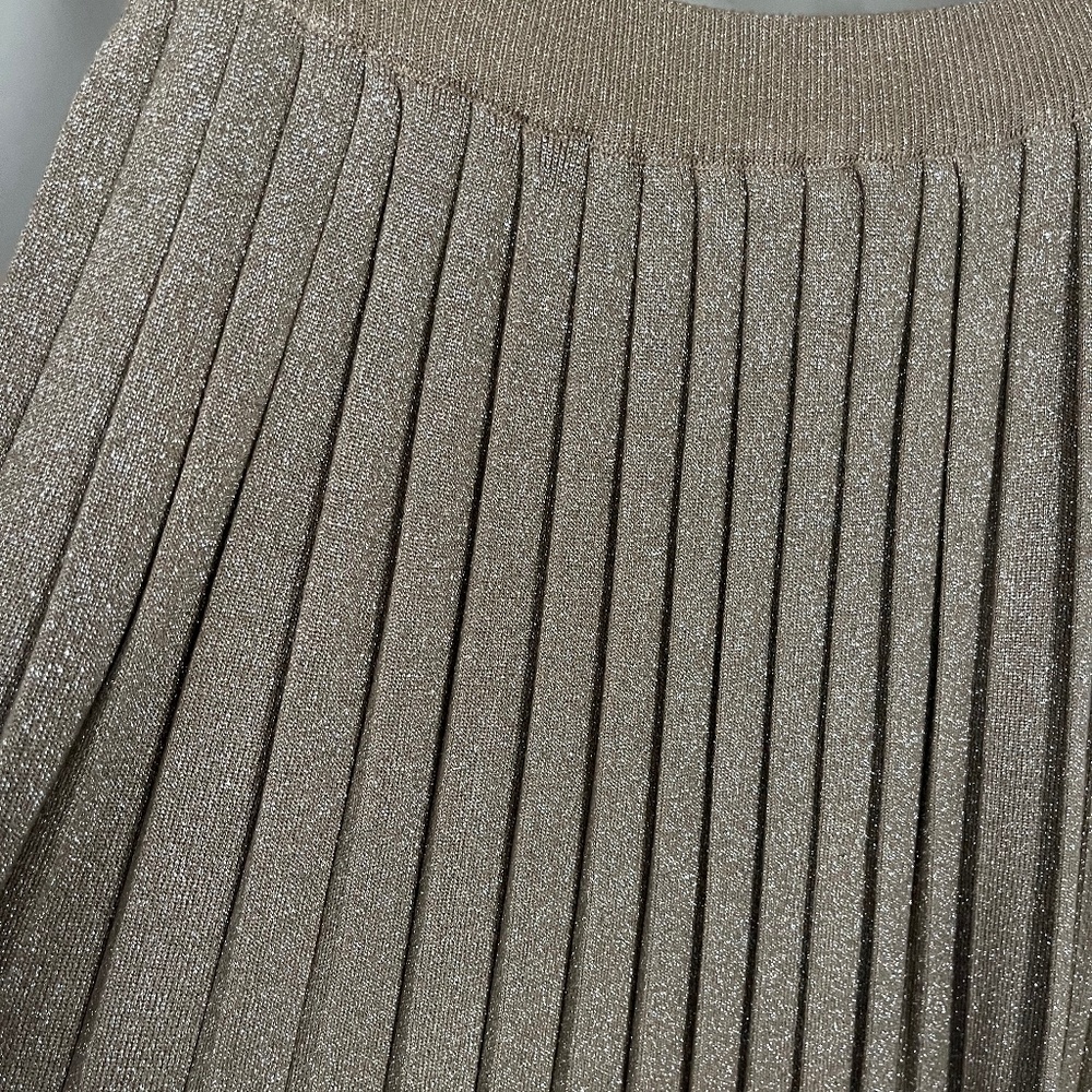 Gold pleated skirt